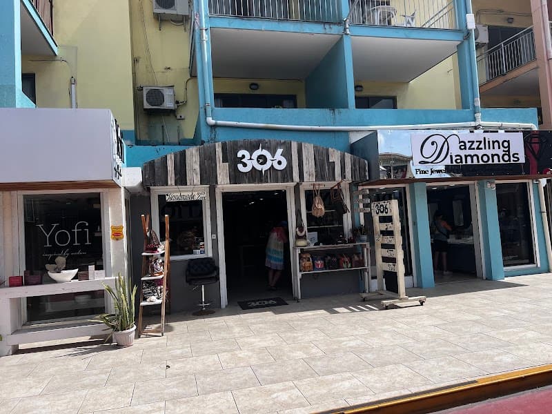 306 Antigua