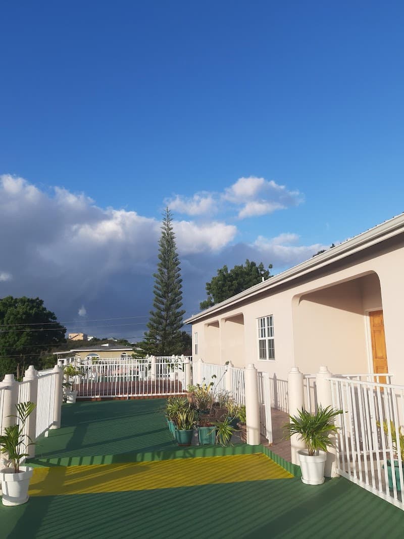 Caribbean Inn And Suites