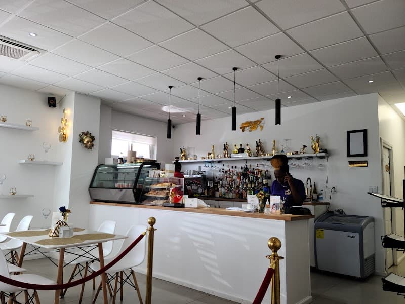 LikeaLatte Antigua (Off Airport Road)