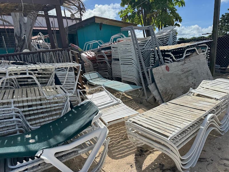 Mystic Beach | Bar and Restaurant