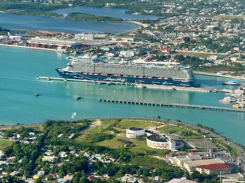 St. Johnβs Harbour Antigua